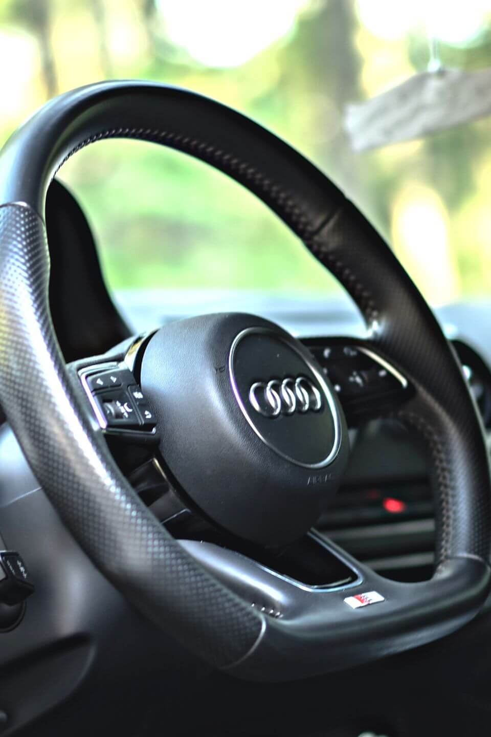 Ahmedabad to Agra Car Rental w/ Price from Ahmedabad Wheels